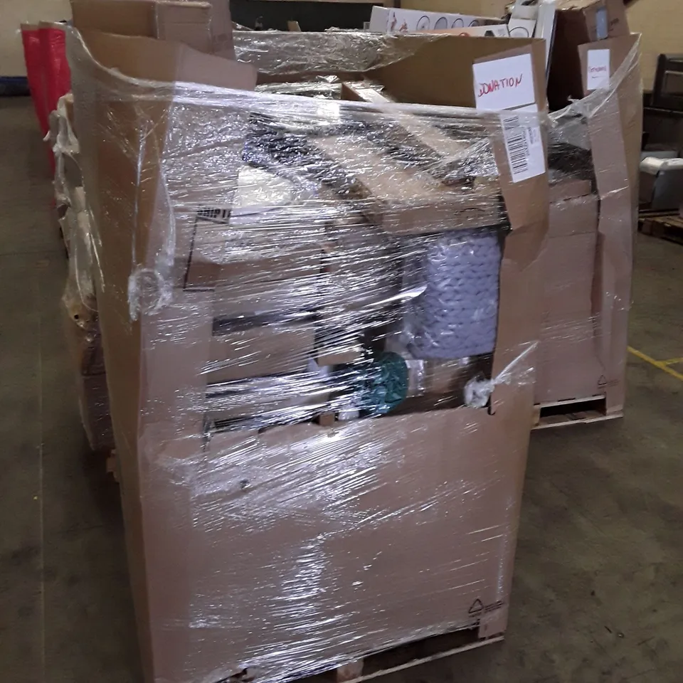 PALLET OF ASSORTED PRODUCTS INCLUDING TRUNKI KIDS SUITCASE, WOODEN GREENHOUSE, MOUNTING ADAPTOR, FLOATING SHELF, PRELIT CHRISTAMS TREE