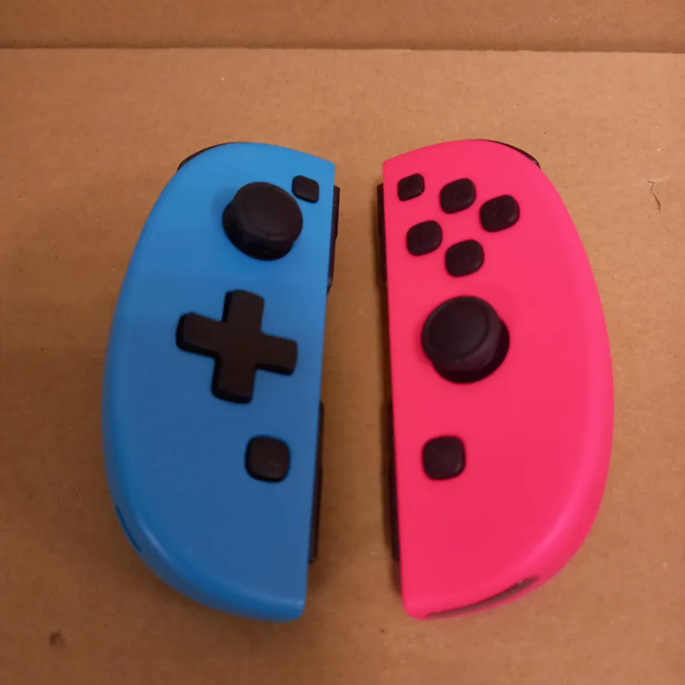 MEGLAZE CONTROLLER JOYCONS NEON RED AND NEON BLUE