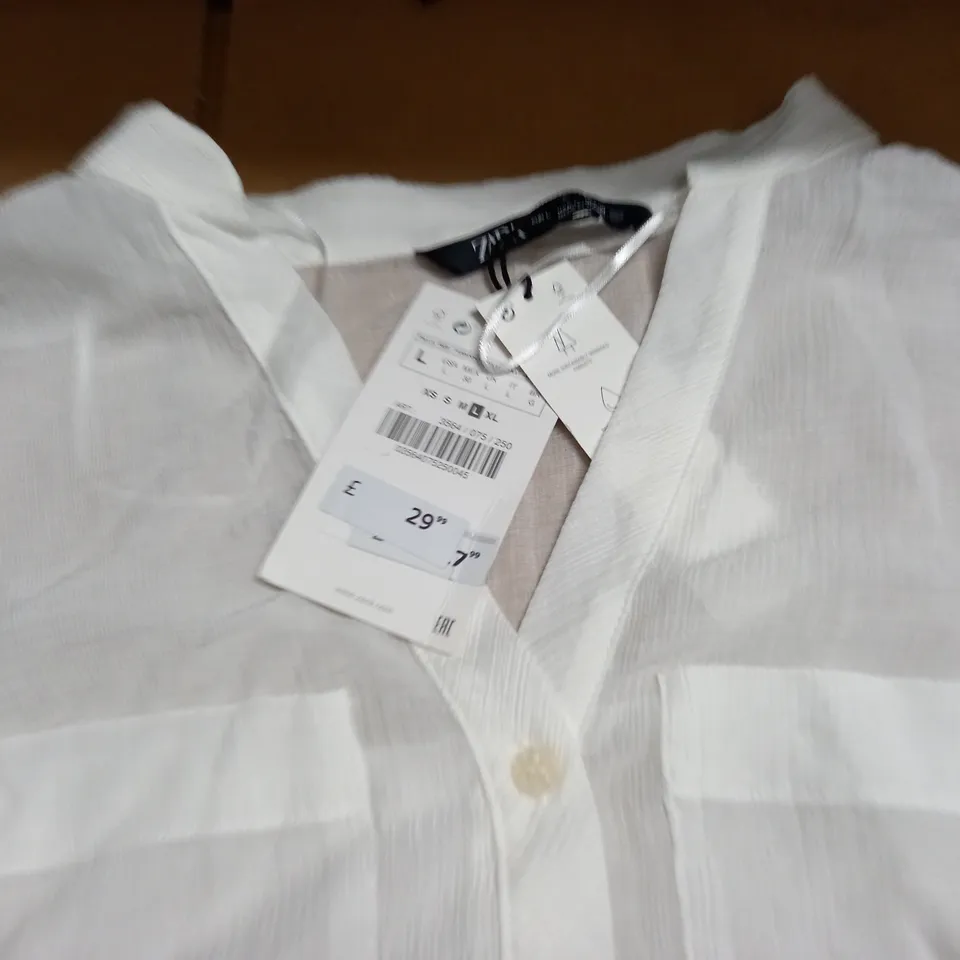 ZARA WOMENS BLOUSE IN WHITE - L