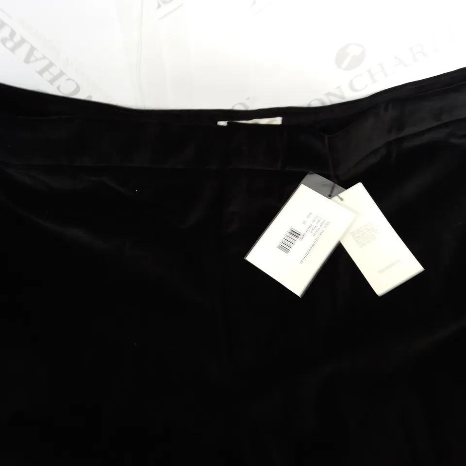 FOR ALL MANKIND TAILOREDMODERN DOJO VELVET TROUSERS IN BLACK - 32