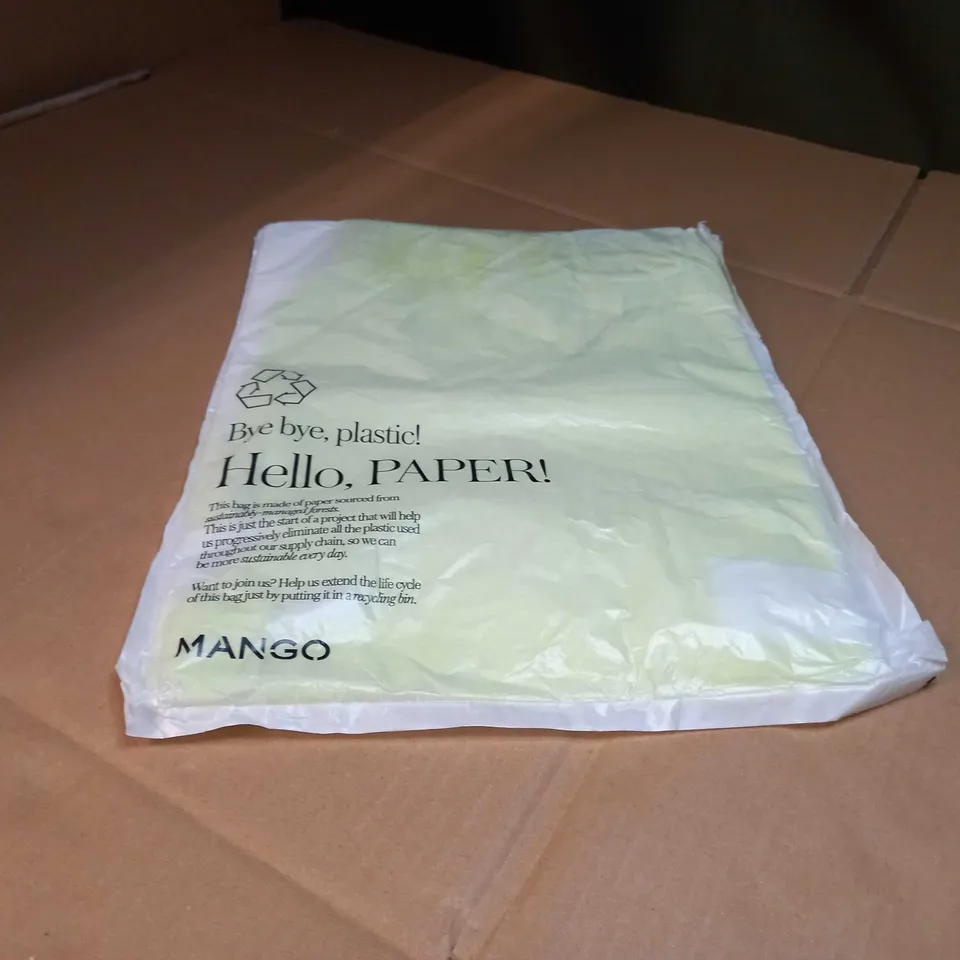 PACKAGED MANGO WOMENS LIME GREEN SHORTS - XL