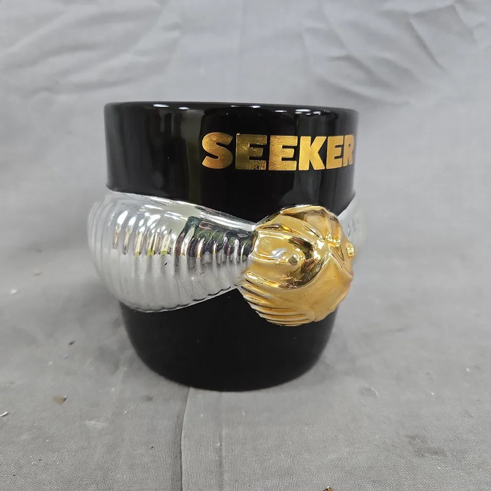 HARRY POTTER SEEKER SHAPED MUG