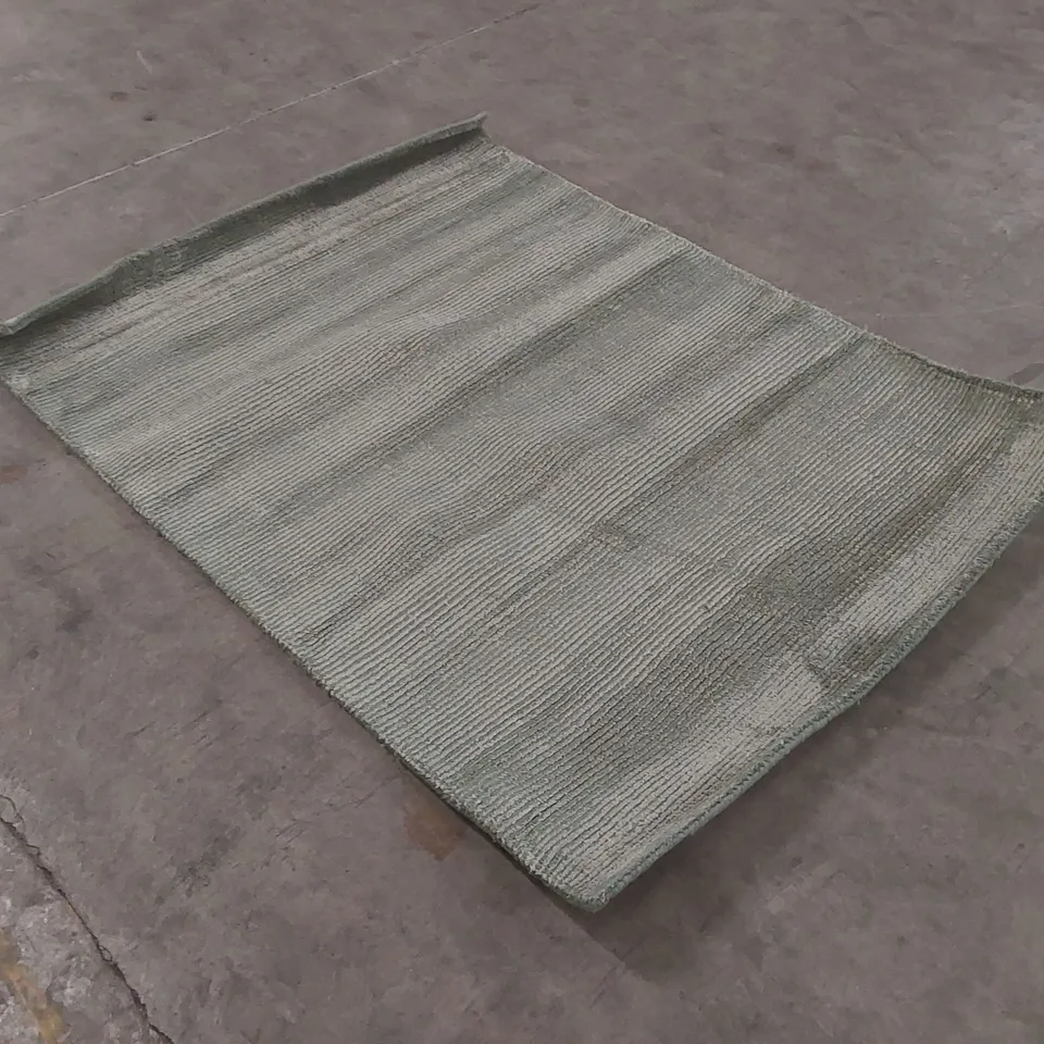 QUALITY DESIGNER AREA RUG - APPROXIMATELY 170 x 123cm