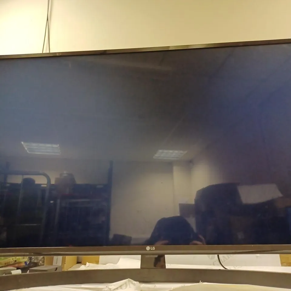 43" LG ULTRA HD 4K TV - 43UK6400PLF - COLLECTION ONLY