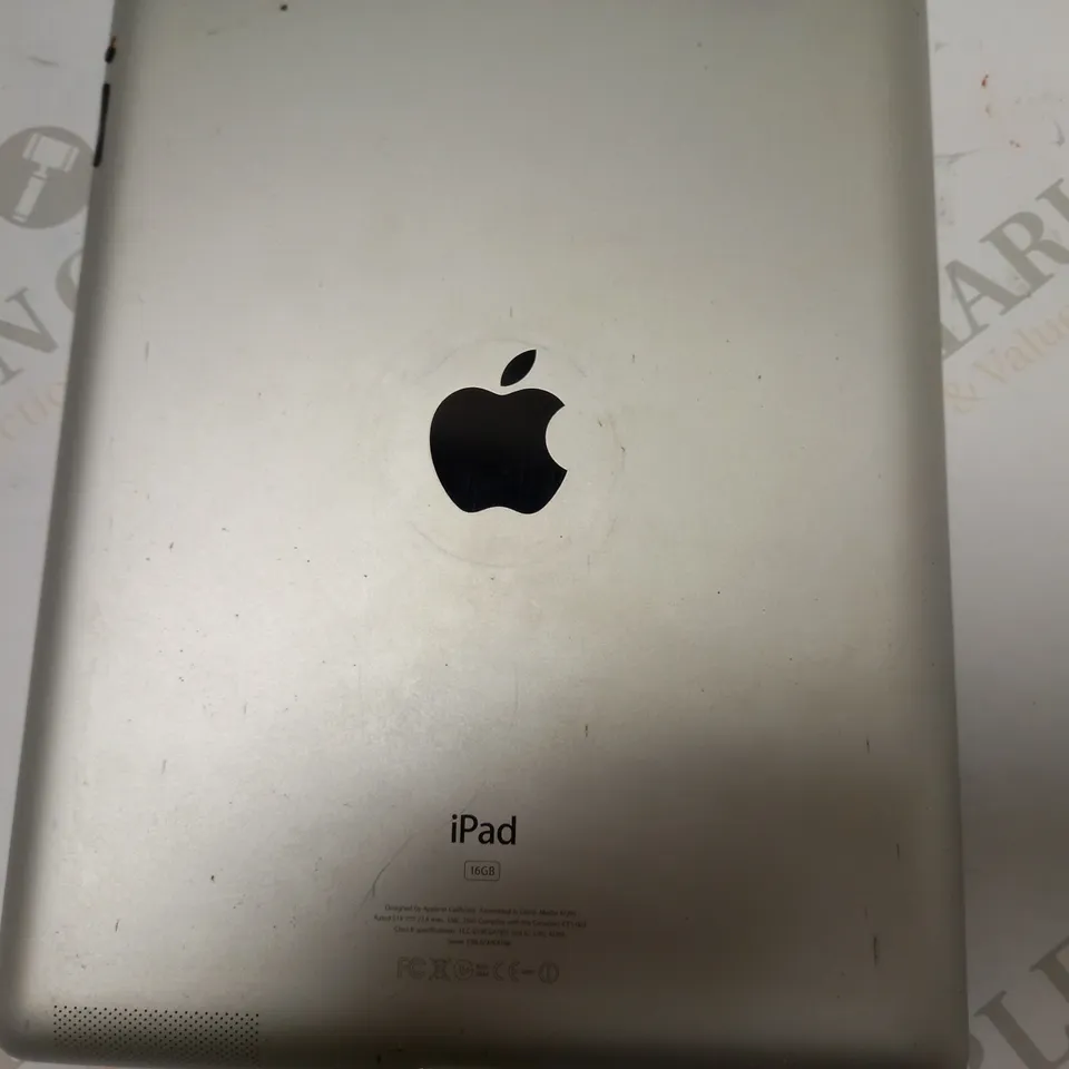 APPLE IPAD2 A1395 16GB BLACK/SILVER