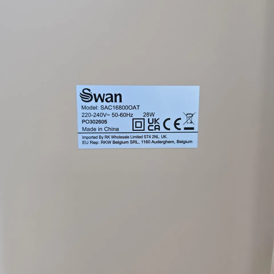 SWAN SAC168000OAT PORTABLE EVAPORATIVE COOLER (28W) – 220-240V