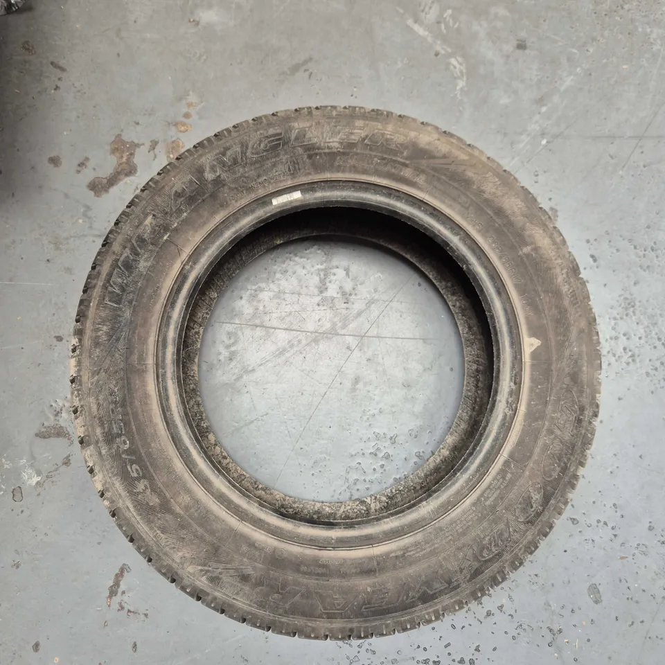 GOODYEAR WRANGLER M+S 235 65R17