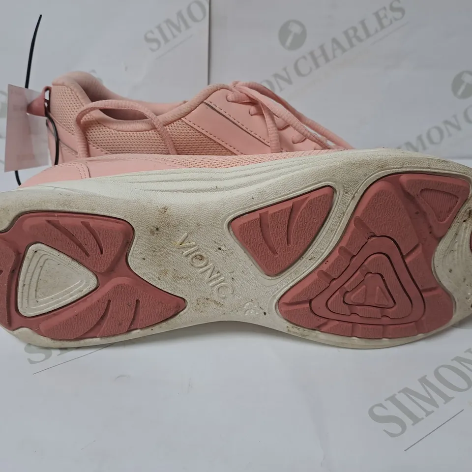 VIO AGIL TRAINERS PINK SIZE 5