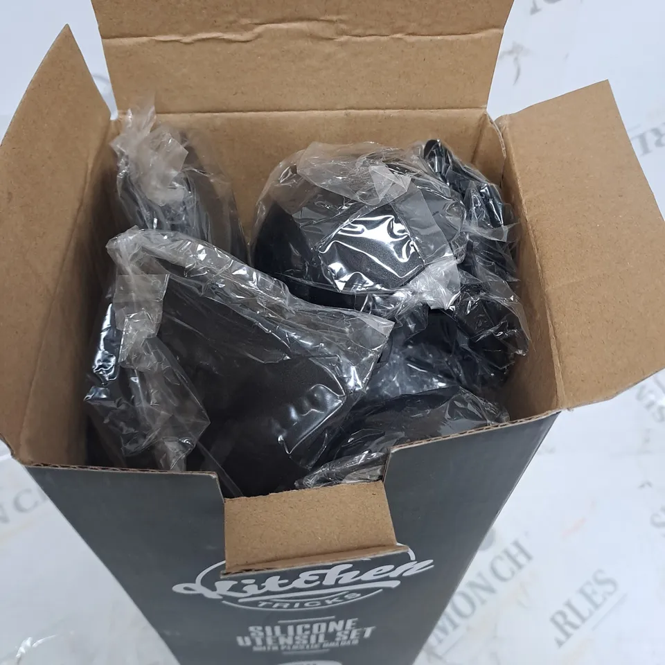 34 PCS SILICONE KITCHEN COOKING UTENSILS SET