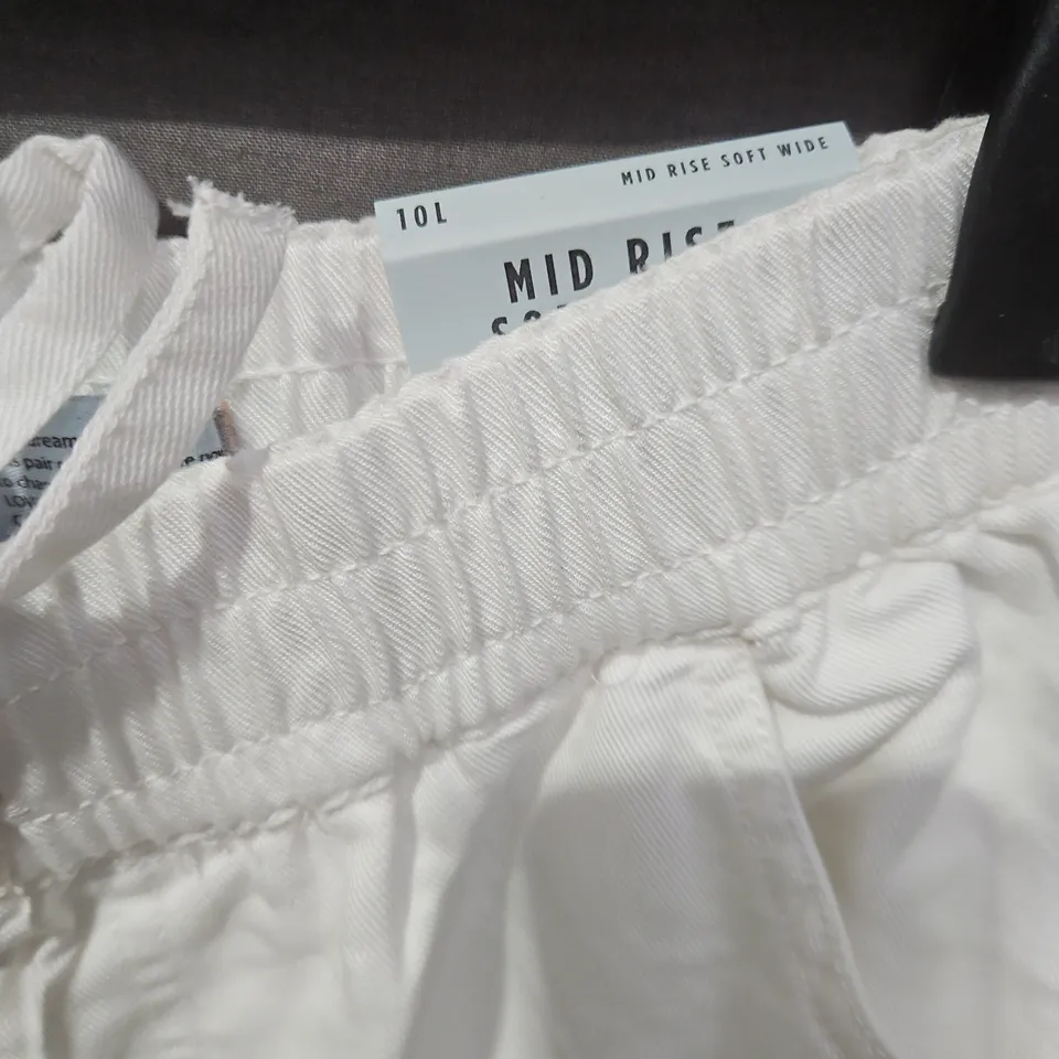 WHITE MID-RISE SOFT WIDE-LEG TROUSERS, SIZE 10L (LONG)