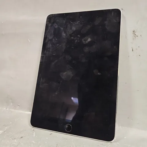 APPLE IPAD MINI 4 A1538