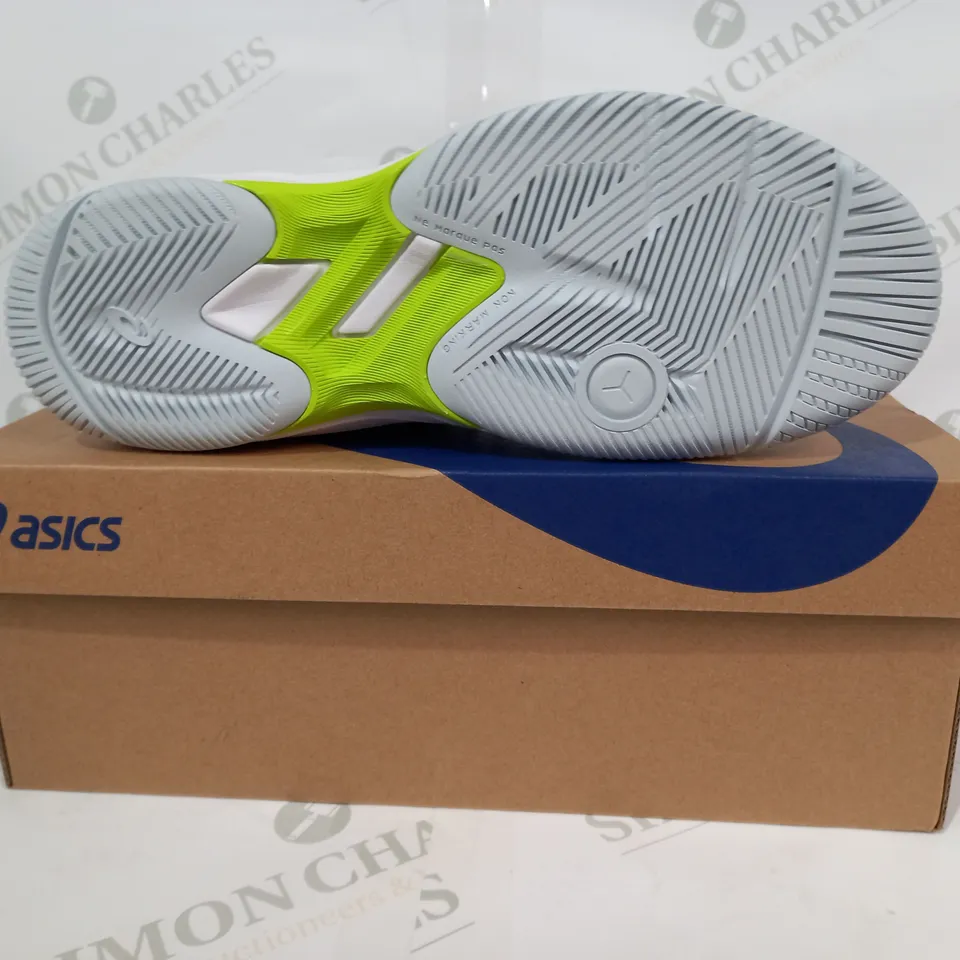 BOXED PAIR OF ASICS GEL-GAME 9 TRAINERS IN SKY BLUE UK SIZE 7