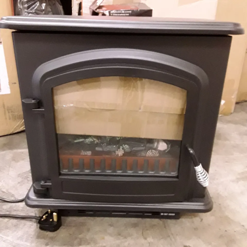 BOXED TORVA FREESTANDING ELECTRIC STOVE 