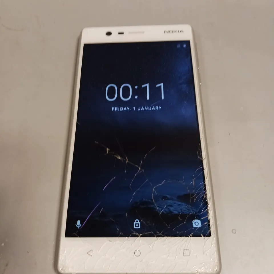 NOKIA TA-1020 SMARTPHONE 