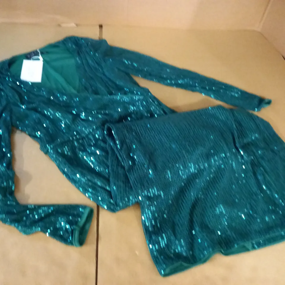 IN THE STYLE GREEN SEQUIN DRESS - UK 12