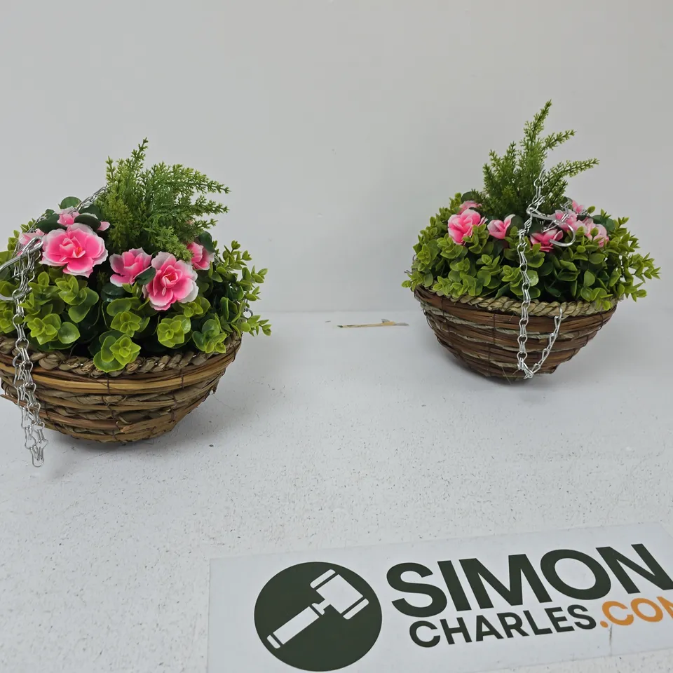2X FAUX HANGING PLANTERS