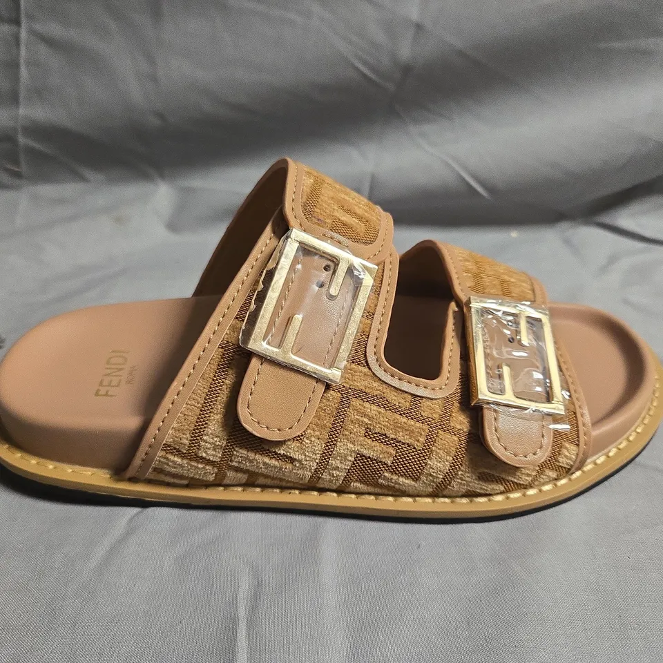 UNBOXED PAIR OF FENDI SANDALS - UK SIZE  UNSPECIFIED
