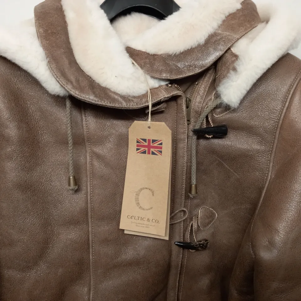 CELTIC & CO DUFFLE COAT IN WALNUT - LARGE