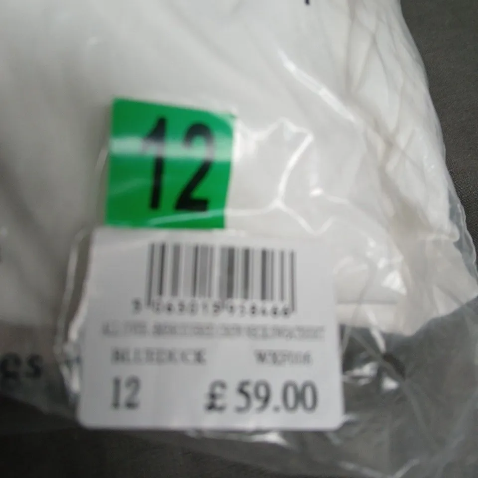 CREW CLOTHING COMPANY WHITE SWEAT SHIRT – UK 12