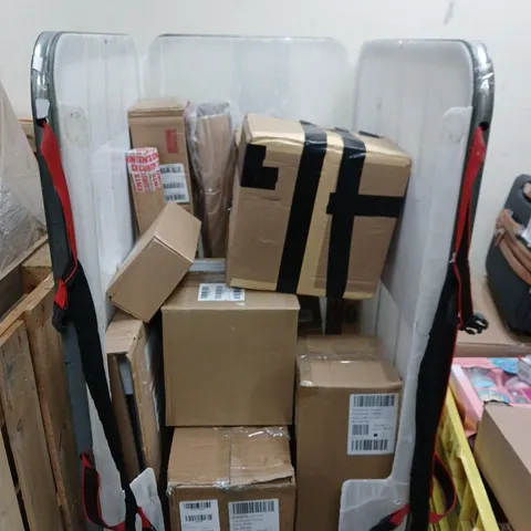 CAGE OF APPROX 12 ASSORTED ITEMS TO INCLUDE WINE GLASSES AND PHOTO FRAMES