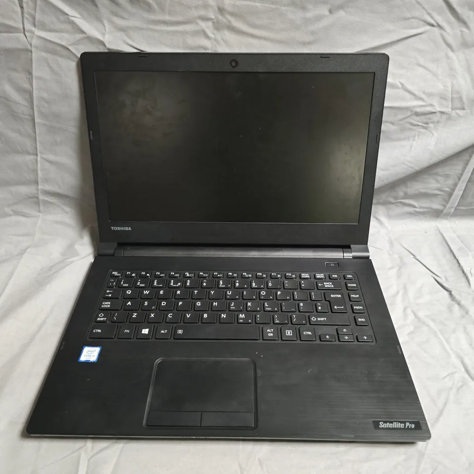 TOSHIBA SATELLITE PRO R40-C LAPTOP 