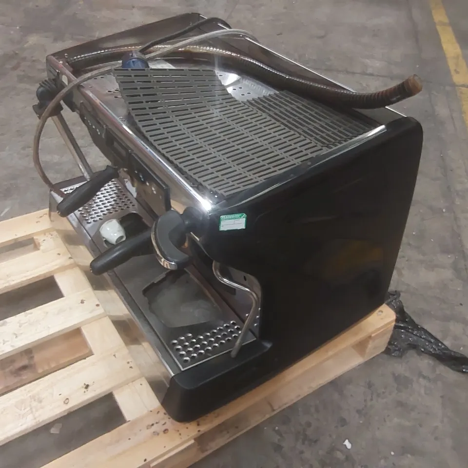 RANCILIO CLASSE 7 COMMERCIAL 2 GROUP COFFEE MACHINE