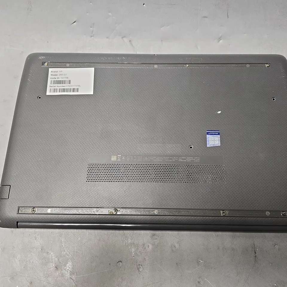 HP 255 G7 LAPTOP 