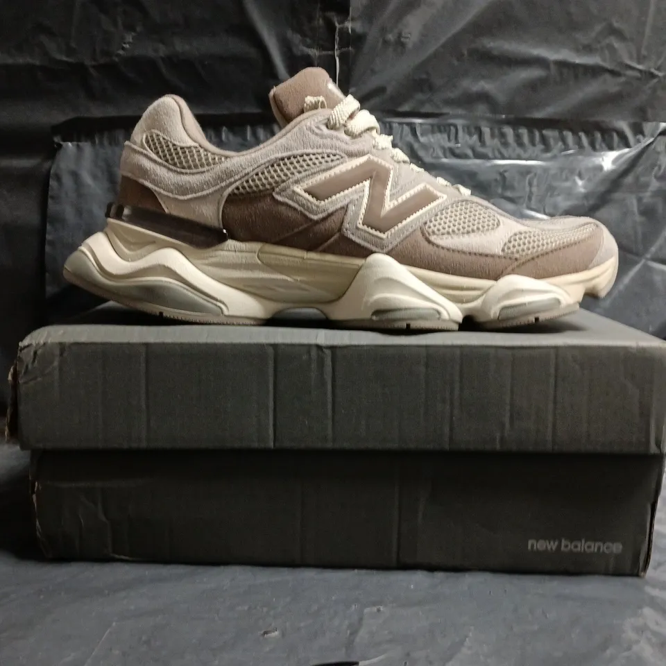 BOXED PAIR OF NEW BALANCE 9060 TRAINERS IN BROWN MULTI SIZE UK 9.5