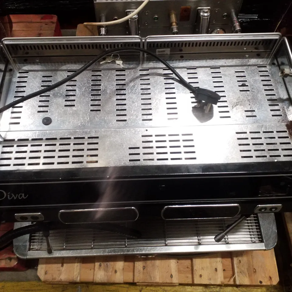 CARIMALI DIVA PRO 2 GROUP COFFEE MACHINE