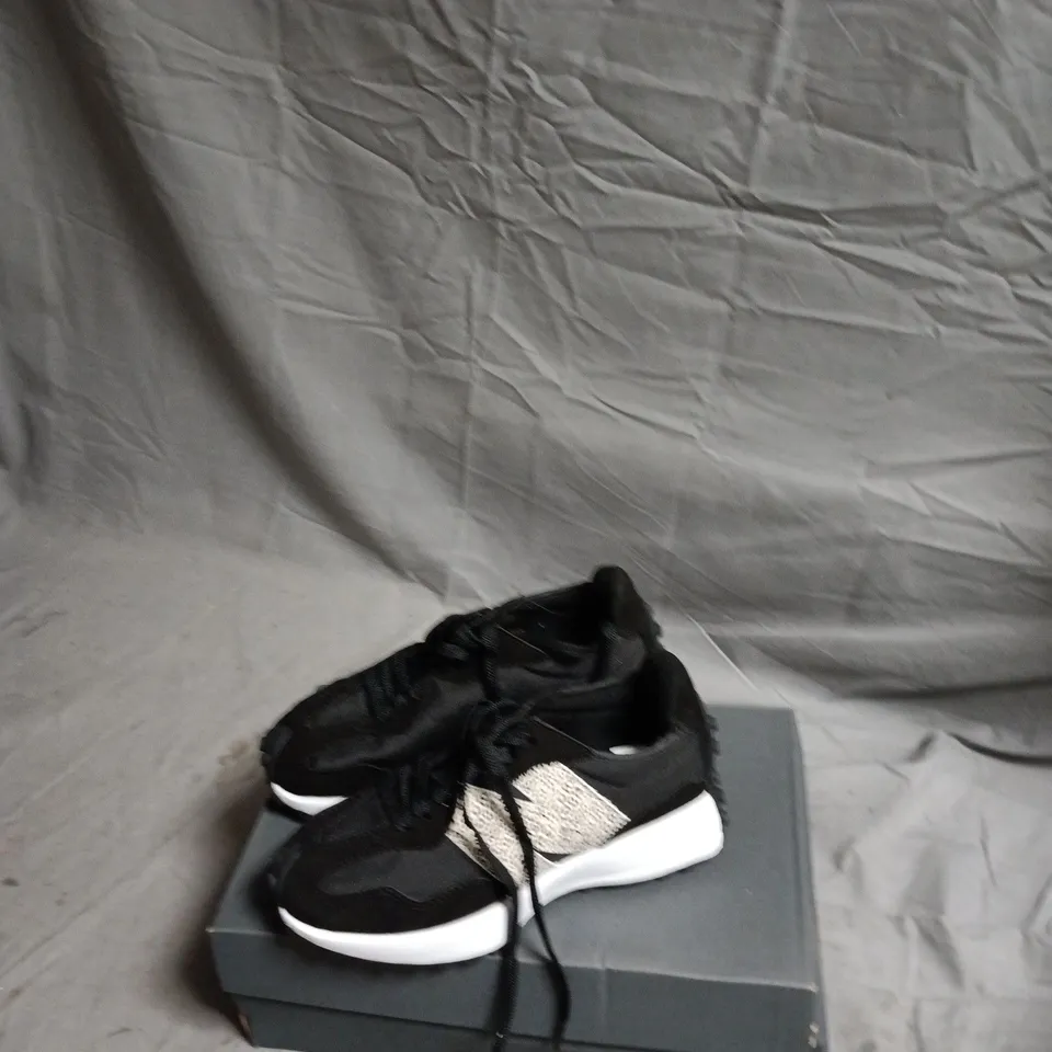 NEW BALANCE WS327PH UNISEX SNEAKERS – BLACK/WHITE, US 5.5 / EU 38