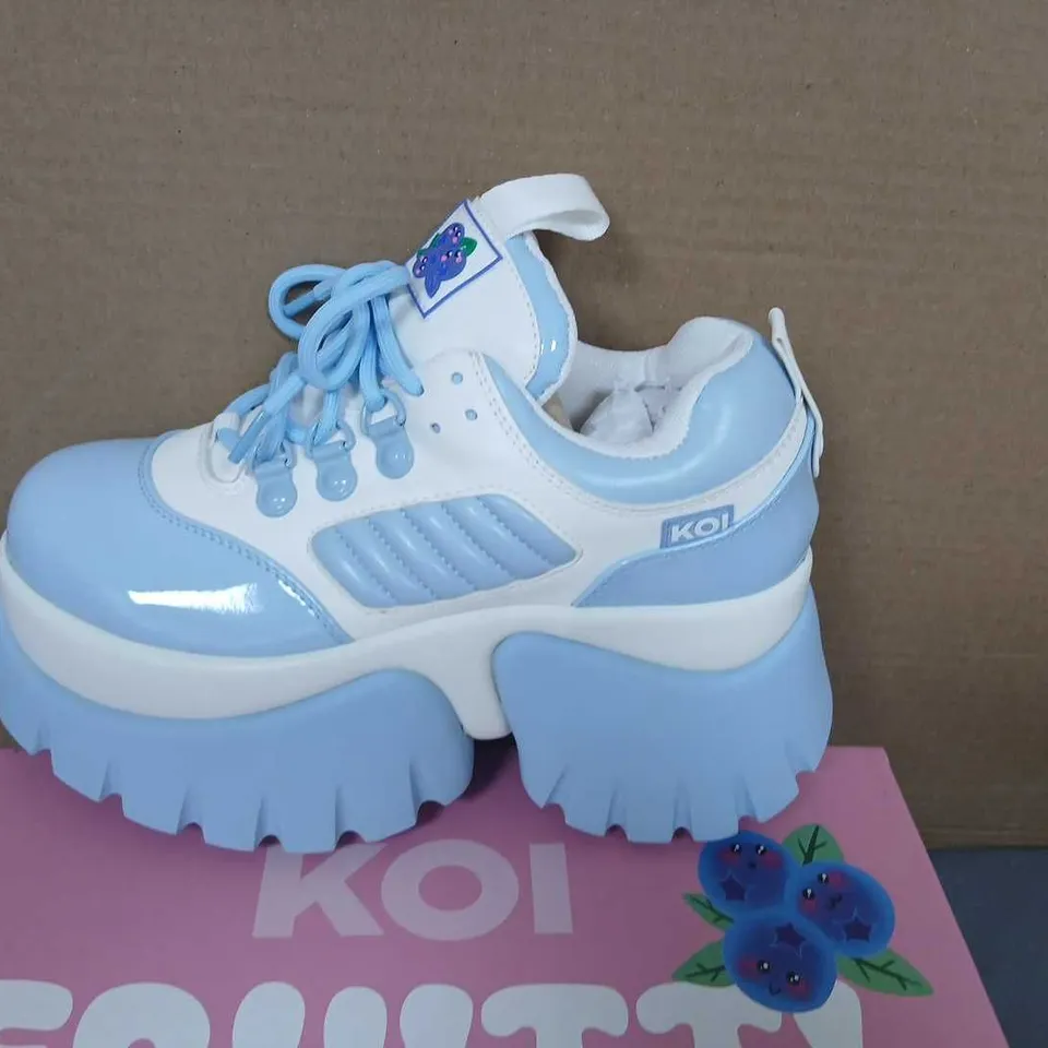 KOI FRUTTI TUTTI BLUEBERRY SMOOTHIE TRAINERS – KIDS, BLUE/WHITE, UK 4