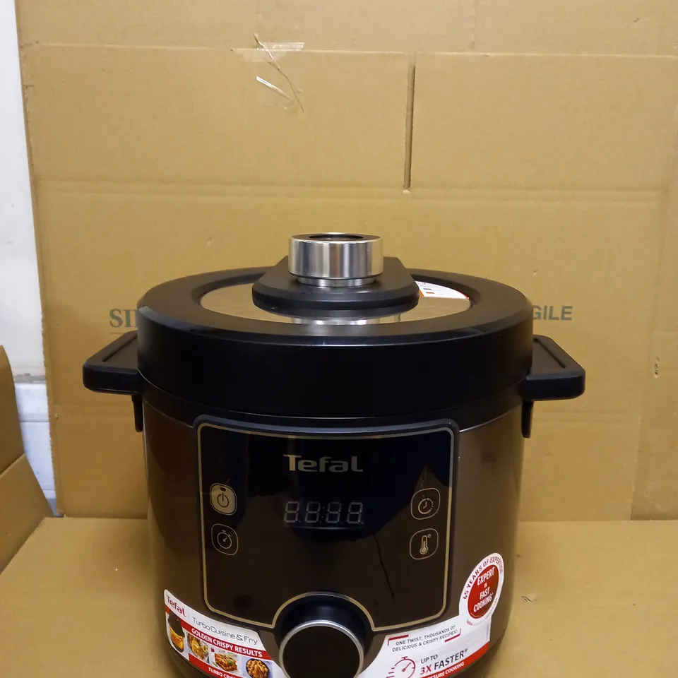 TEFAL TURBO CUISINE & FRY, 7.6L ELECTRIC PRESSURE COOKER WITH AIR FRYER LID