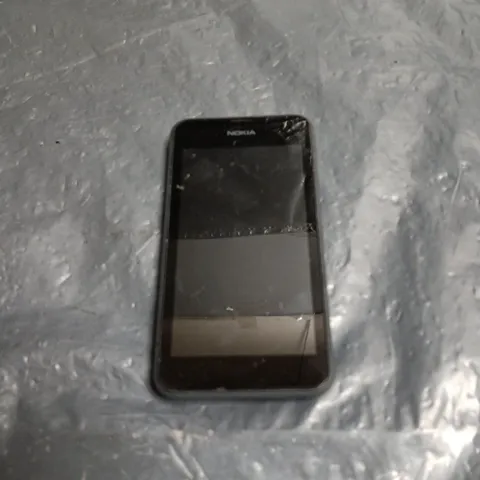 NOKIA MOBILE PHONE – GREY, CRACKED FRONT SCREEN