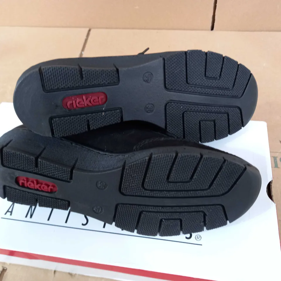 BOXED PAIR RIEKER WEDGE TRAINER IN BLACK, UK SIZE 3.5