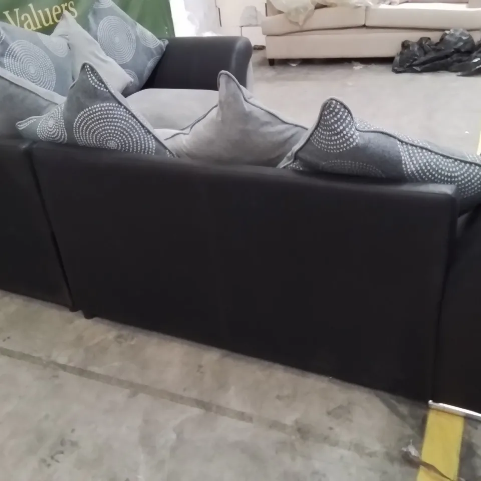 QUALITY DESIGNER GREY FABRIC/FAUX LEATHER UPHOLSTERED CORNER/L SHAPE SOFA 