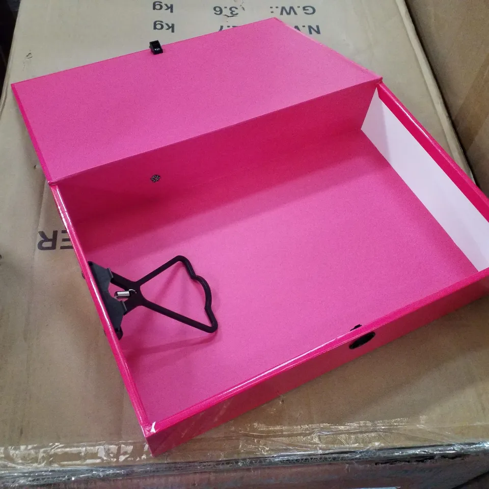 BOX CONTAINING APPROXIMATELY 10 PUKKA PINK FOOLSCAP BOX FILES 