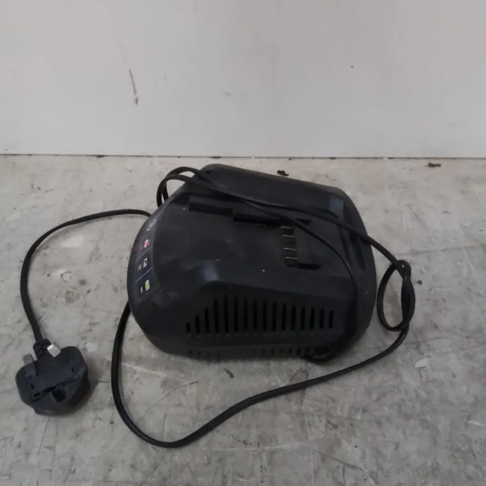 SPEAR & JACKSON BATTERY CHARGER 