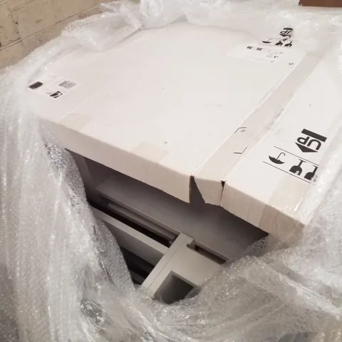 PALLET CONTAINING ASSORTED BATHROOM FURNITURE PARTS