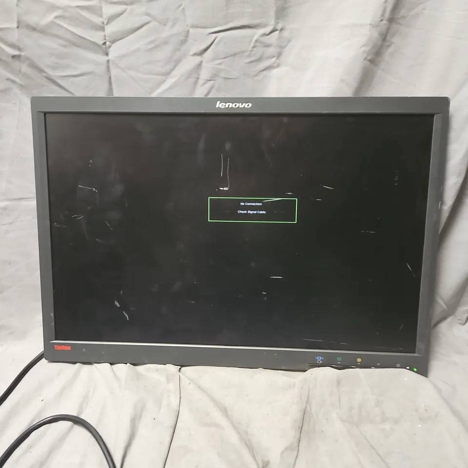 LENOVO L2250PWR0 MONITOR - COLLECTION ONLY