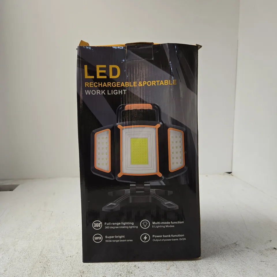 LED RECHARGEABLE AND PORTABLE WORK LIGHT BOXED