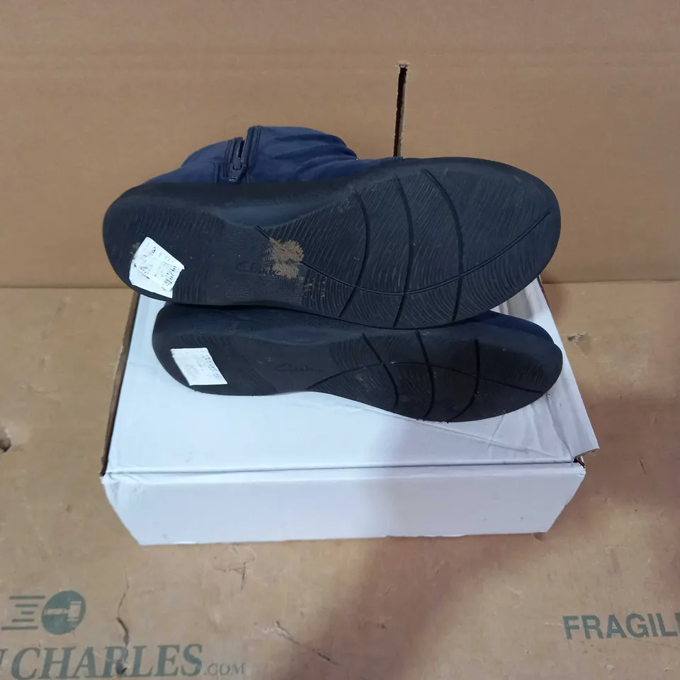 BOXED PAIR OF CLARKS - SIZE 5E