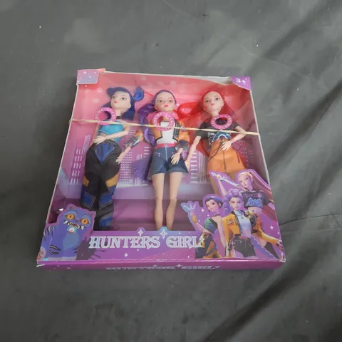 HUNTERS GIRL FASHION DOLLS SET