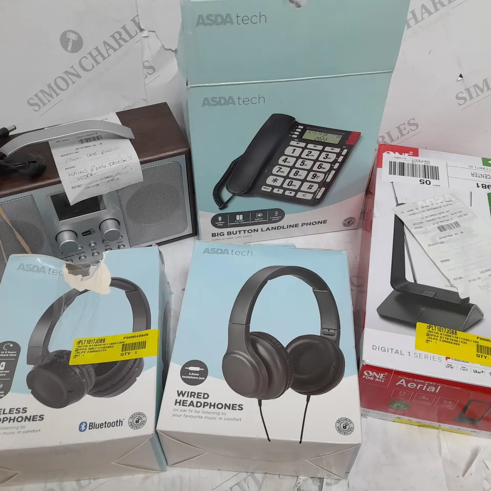  APPROXIMATELY 5 ASSORTED ASDA TECH ITEMS INCLUDING BIG BUTTON LINDLINE PHONE, ONE FOR ALL AERIAL 