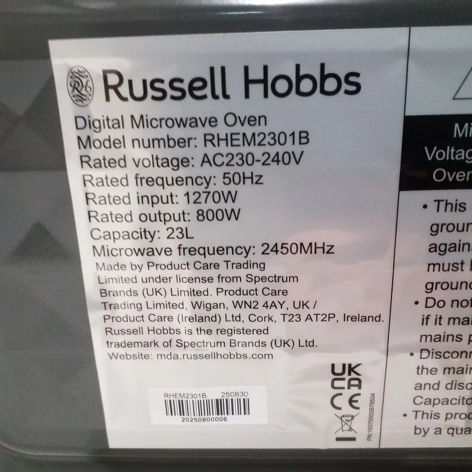 BOXED RUSSELL HOBBS RHEM2301B 23L EASI FLATBED DIGITAL 800W SOLO MICROWAVE