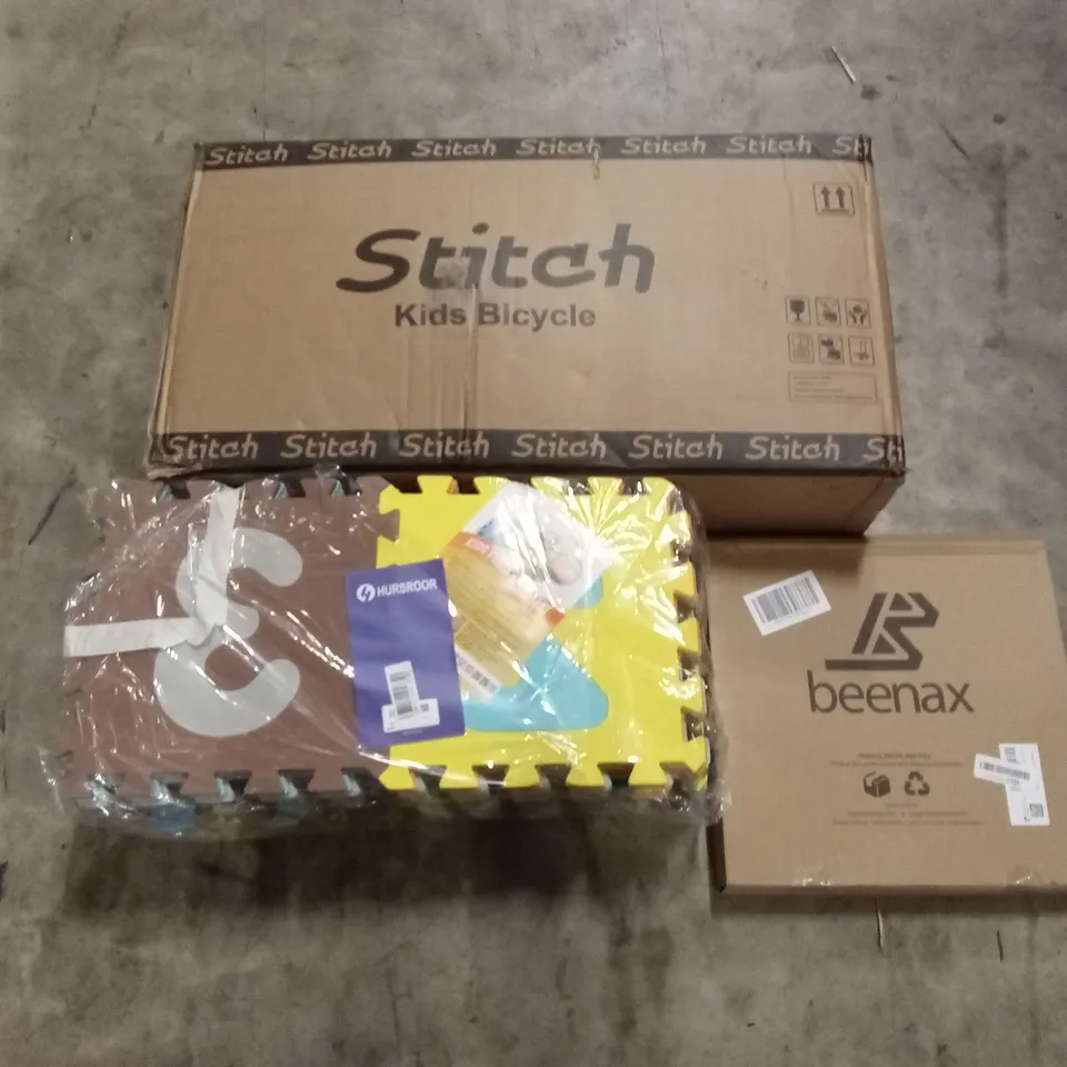 PALLET OF ASSORTED ITEMS TO INCLUDE: FULL LENGTH MIRROR, KIDS BICYCLE, KIDS FOAM PLAY MATS ETC