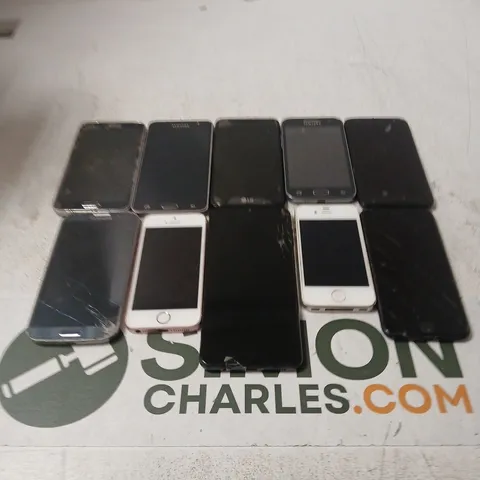 10 X ASSORTED DAMAGED SMARTPHONES IN VARIOUS MODELS TO INCLUDE LG, APPLE, SAMSUNG ETC 