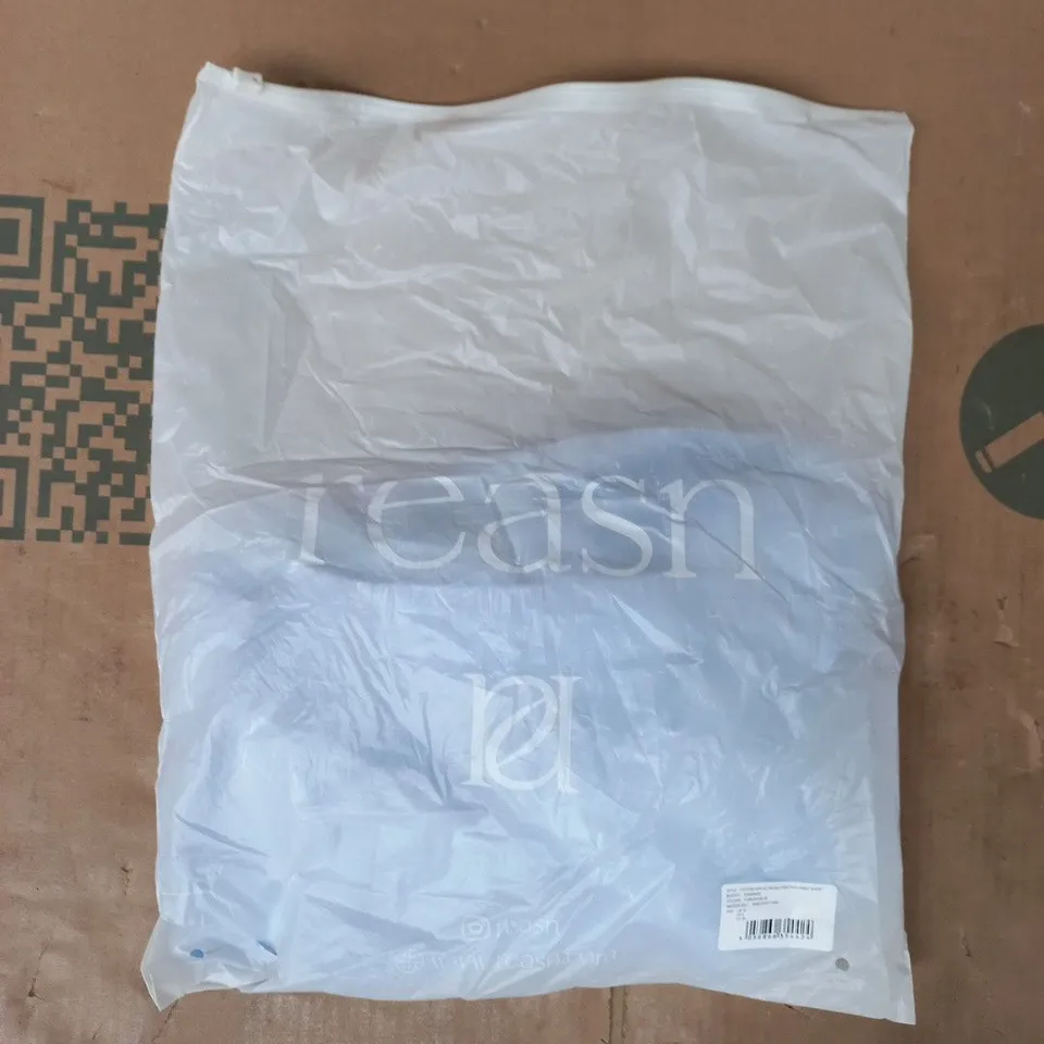 BAGGED REASN COTTON POPLIN CREASE FREE HIGHWAIST SHORTS IN BLUE SIZE UK 10