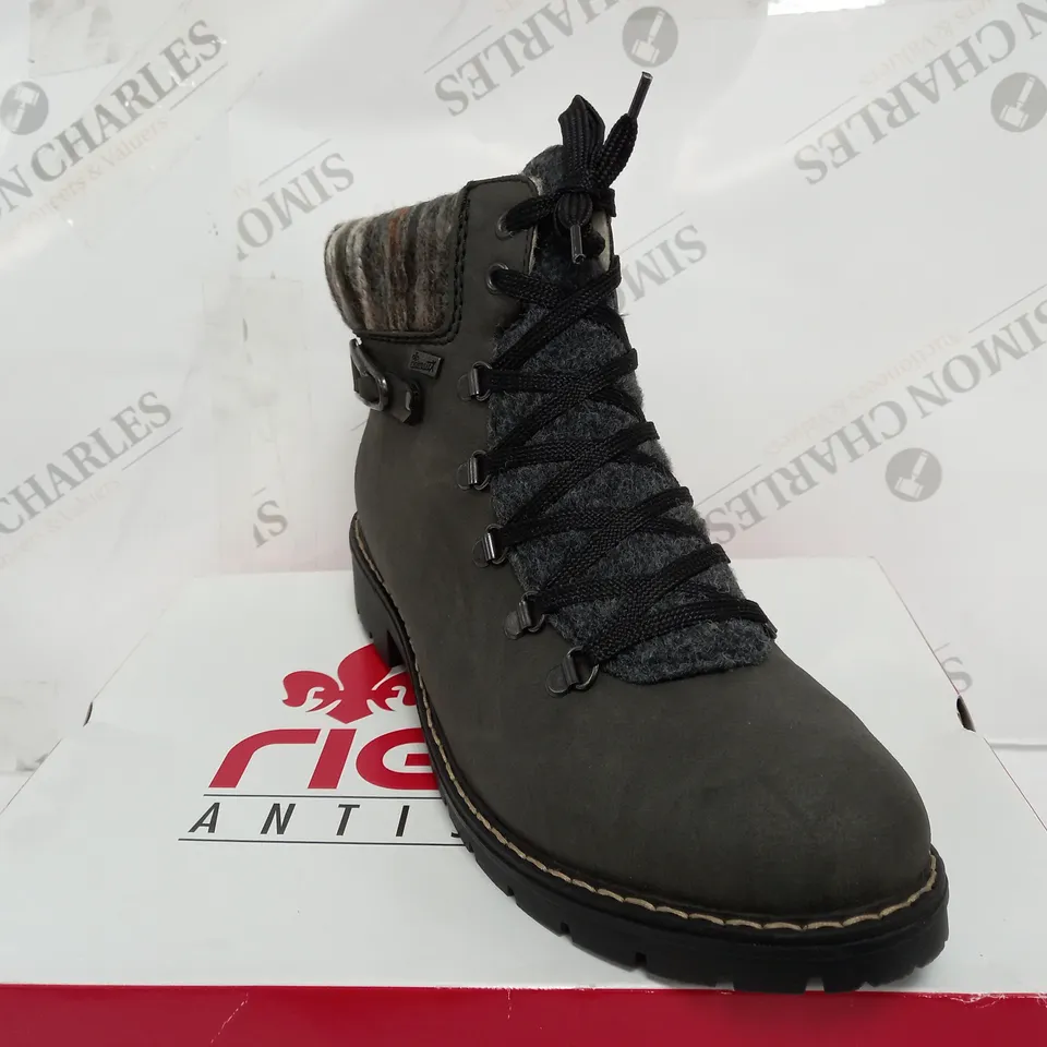 BOXED PAIR OF RIEKER MULTI CUFF HIKING BOOTS IN SIZE 8