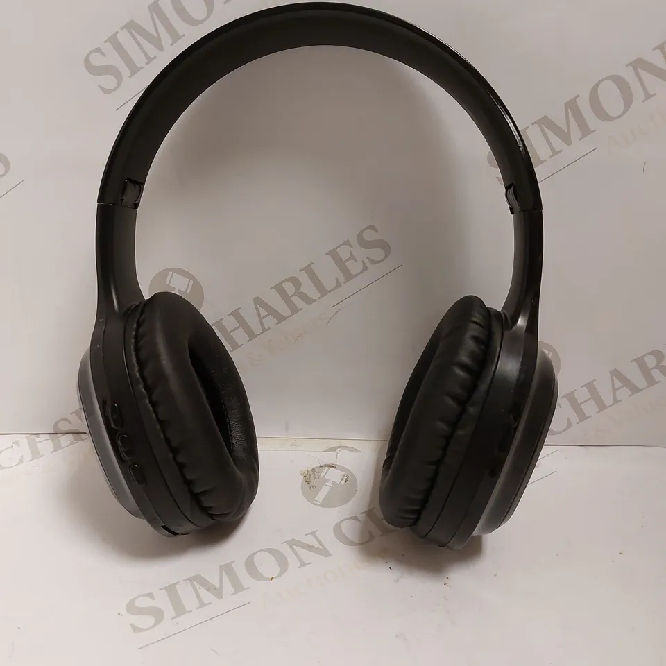 MOXOM WIRELESS HEADPHONES - BLACK