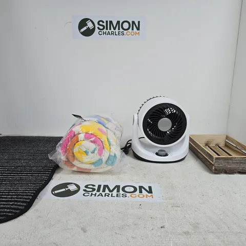 BOX OF APPROXIMATELY 5 ASSORTED ITEMS INCLUDING A DUNELM DOOR MAT, A BLANKET AND A FAN